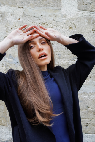 Long brunette wig with natural shine – sleek, lightweight, and ultra-realistic.
