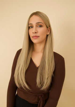 Wig 2- Platinum 28" Silky straight