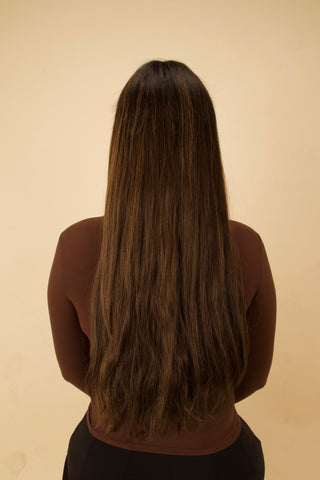 Wig 20- 1/2/8 30" silky straight