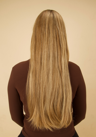 Wig 9- 16/10 30" silky straight